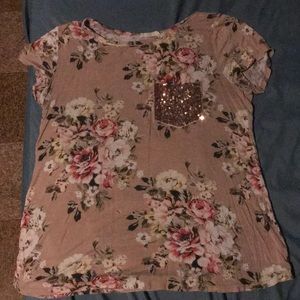 Size-small Color-flowery with blush light pink background with glittery pocket